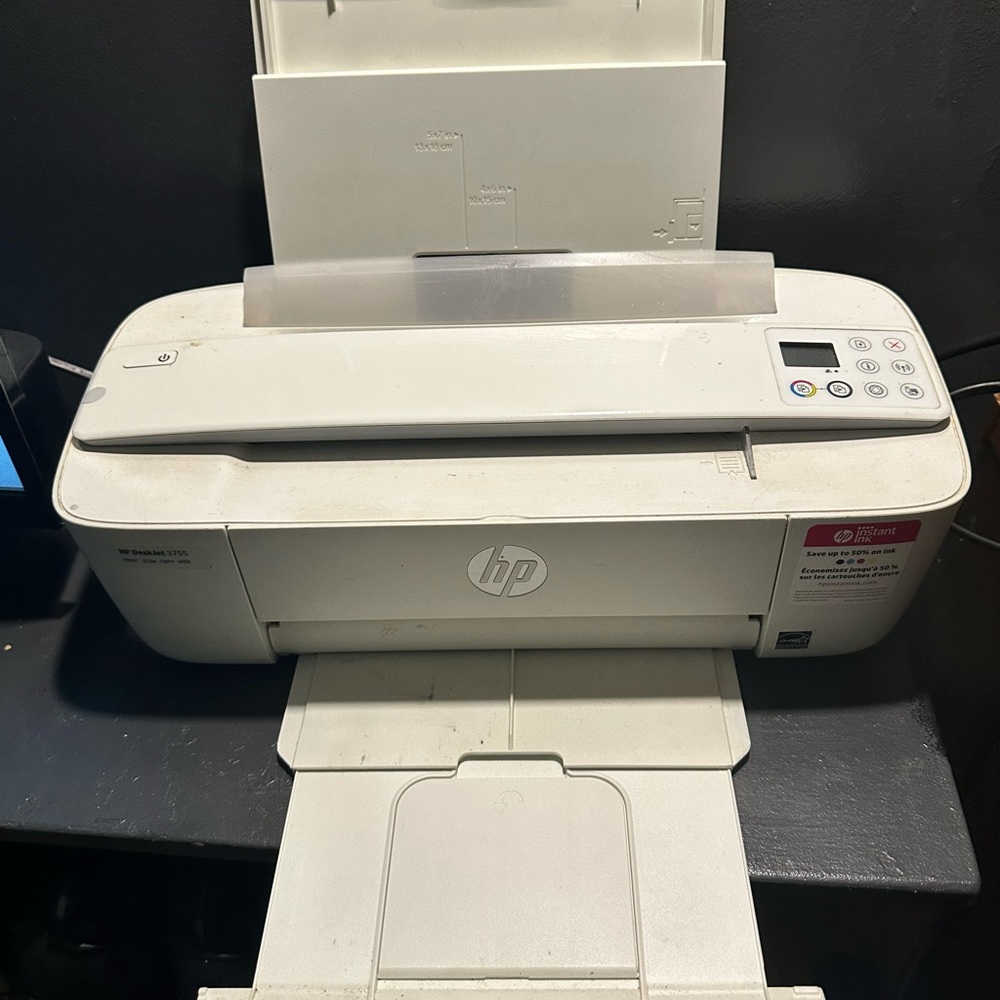 HP DeskJet 3755